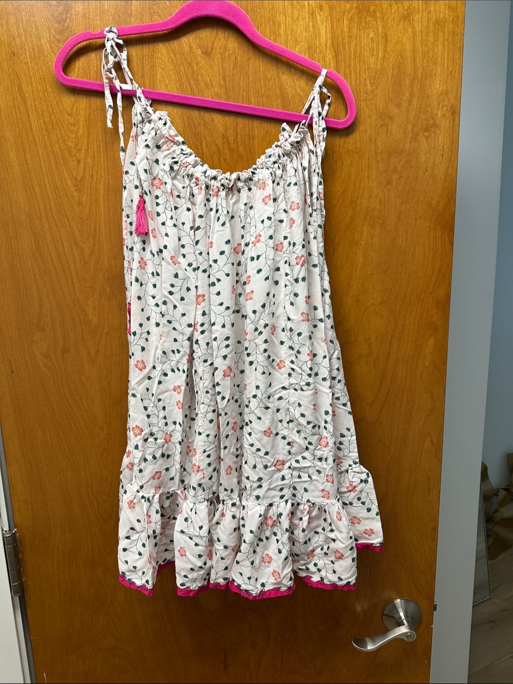 Floral Tie-Shoulder mini  Summer Dress in White and Pink